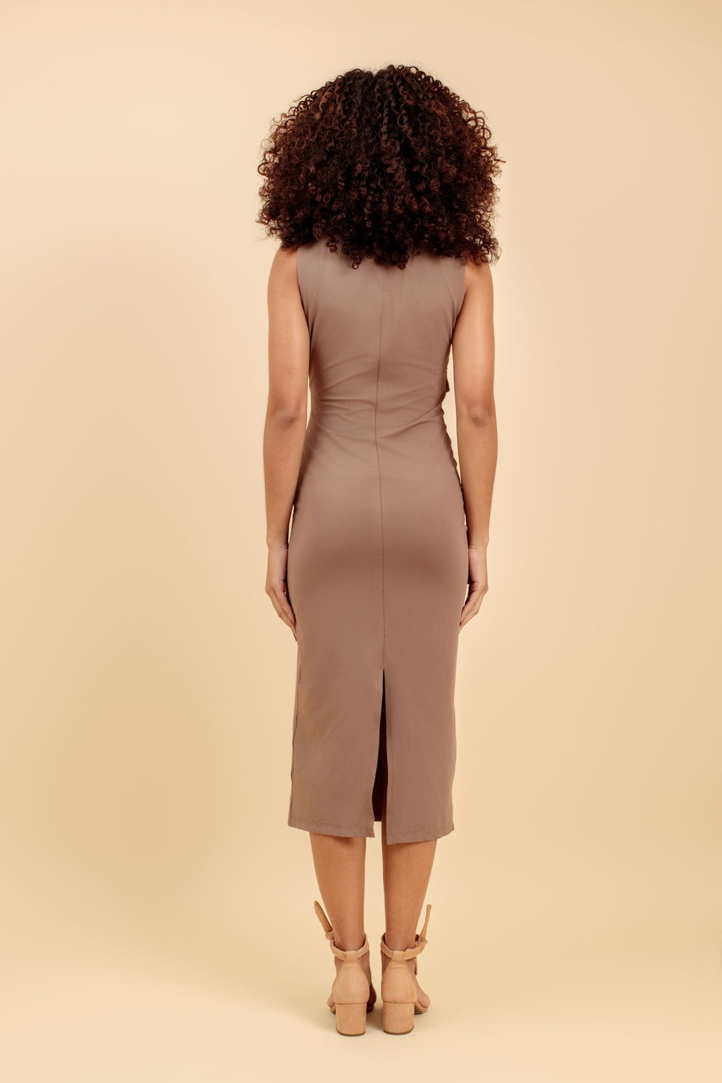 Vestido Midi Drapeado de Poliamida Montalcino - Marrom Mocha