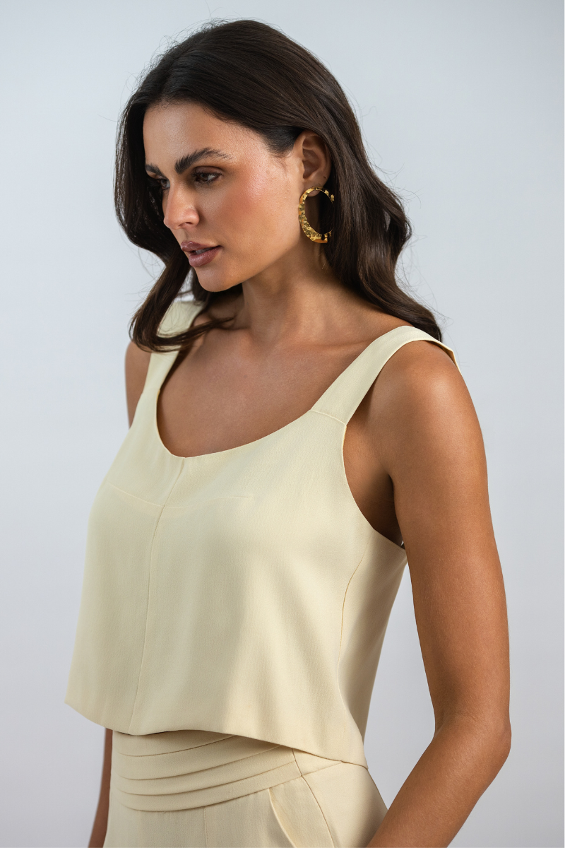 Blusa de Alças de Alfaiataria Siena Amarelo Vaniglia